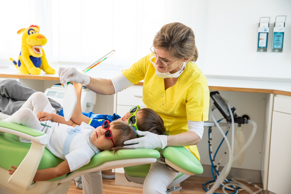 Behandlungsmethoden in der Kinderzahnarztpraxis Dr. Uta Salomon in Friedrichshafen